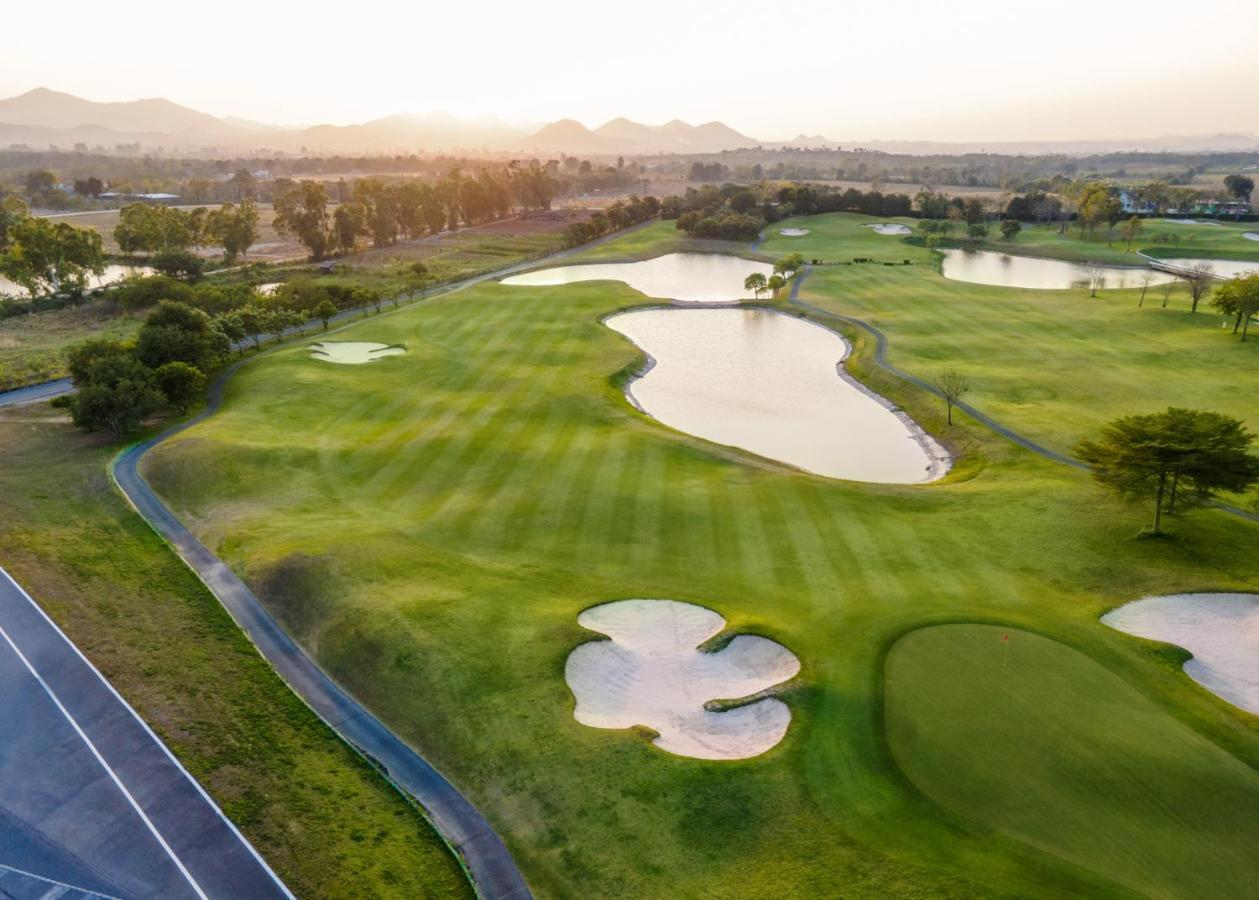 Rancho Charnvee Resort & Country Club Khaoyai Pakchong Exterior photo